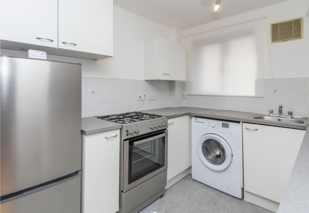 Bright, Nice Interior, Close To The City, 2 Bedroom Apartment Лондон Экстерьер фото