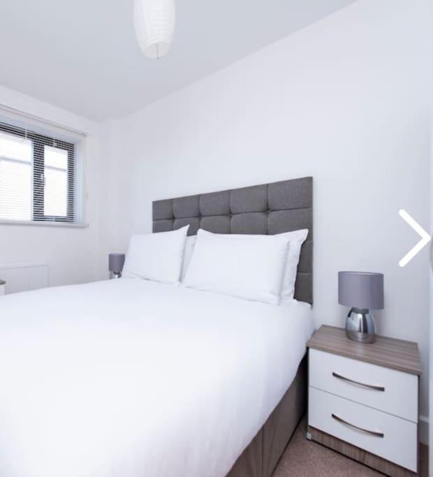 Bright, Nice Interior, Close To The City, 2 Bedroom Apartment Лондон Экстерьер фото